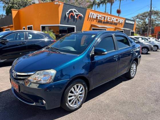 TOYOTA ETIOS 1.3 X 16V FLEX 4P MANUAL TOYOTA ETIOS 1.3 X 16V FLEX 4P MANUAL